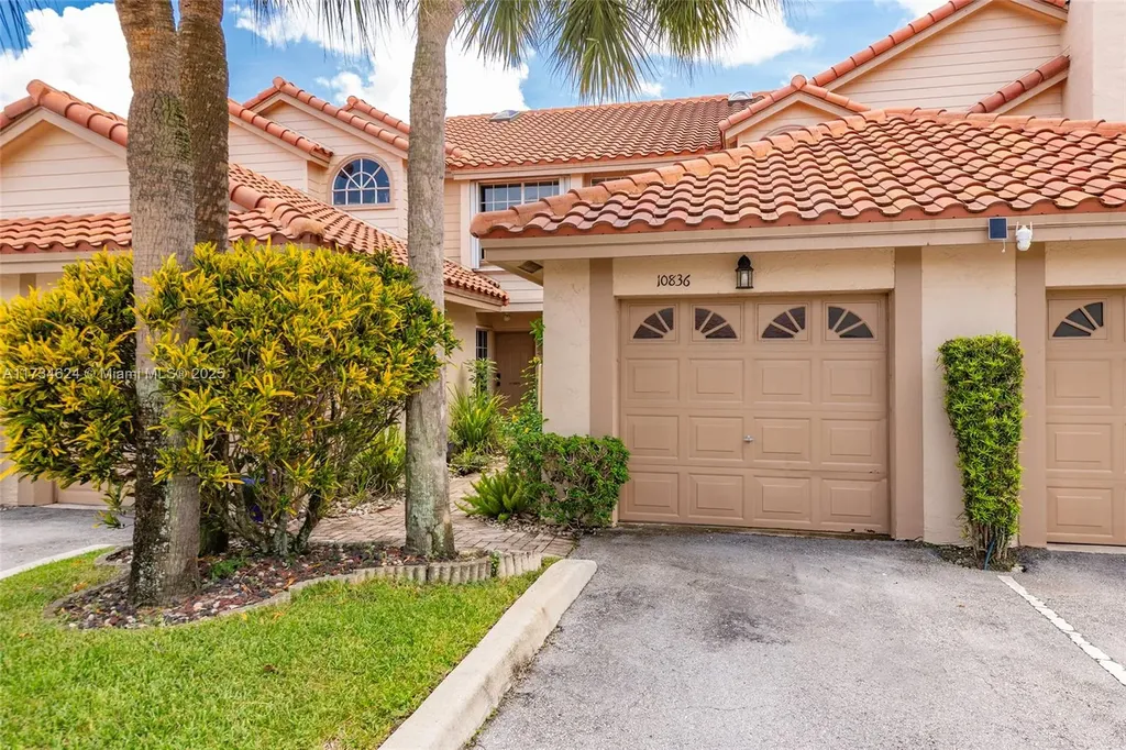 10836 Cypress Glen Drive Coral Springs FL 33071