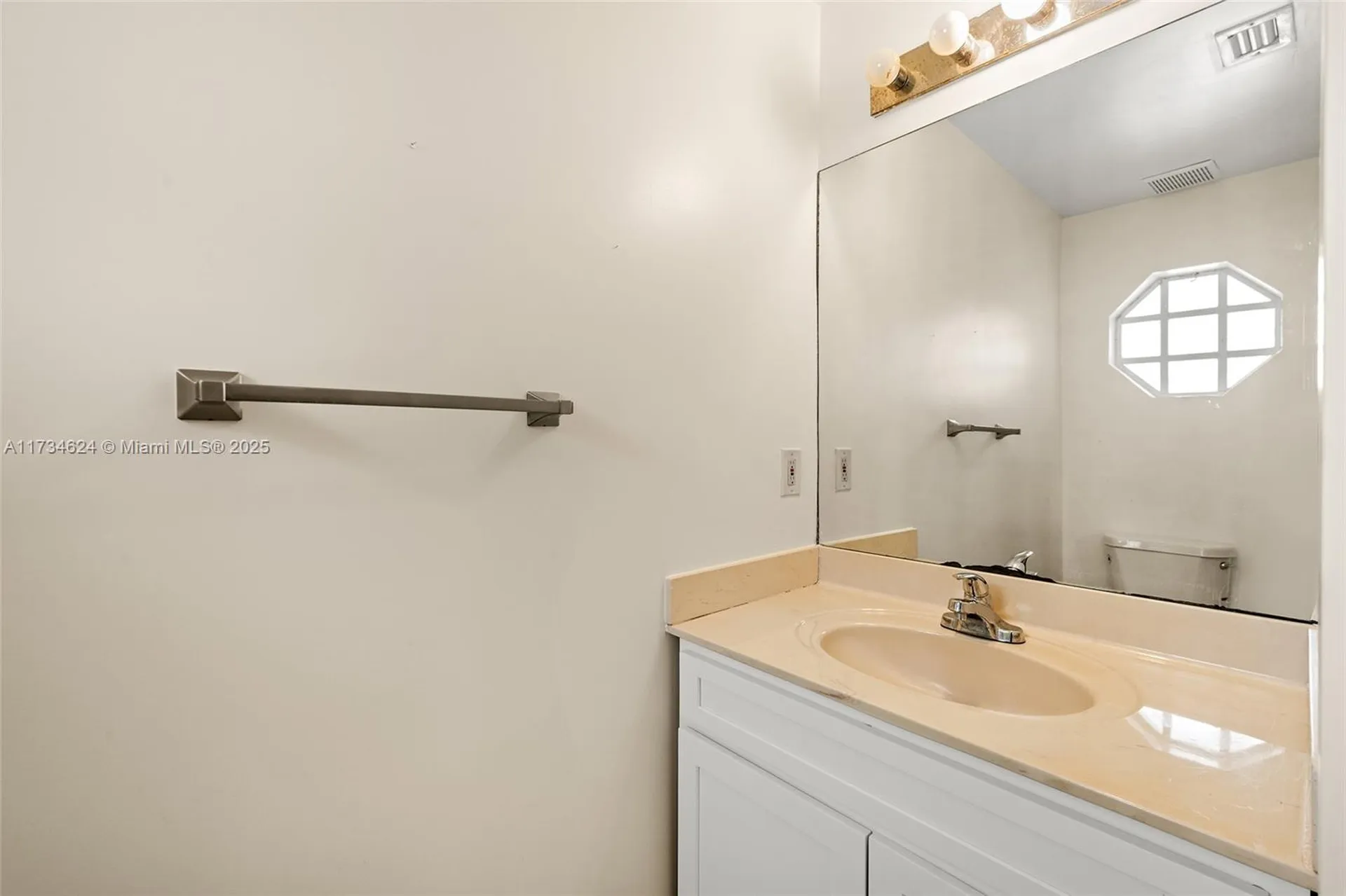 10836 Cypress Glen Drive Coral Springs FL 33071