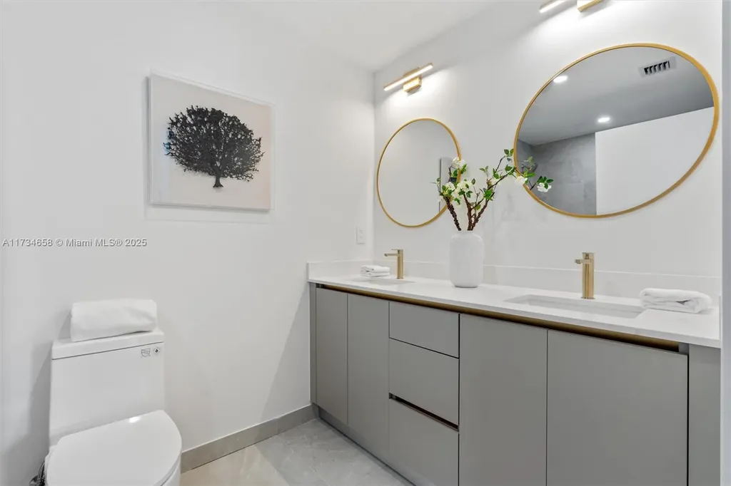 1567 NW 94th Way Coral Springs FL 33071