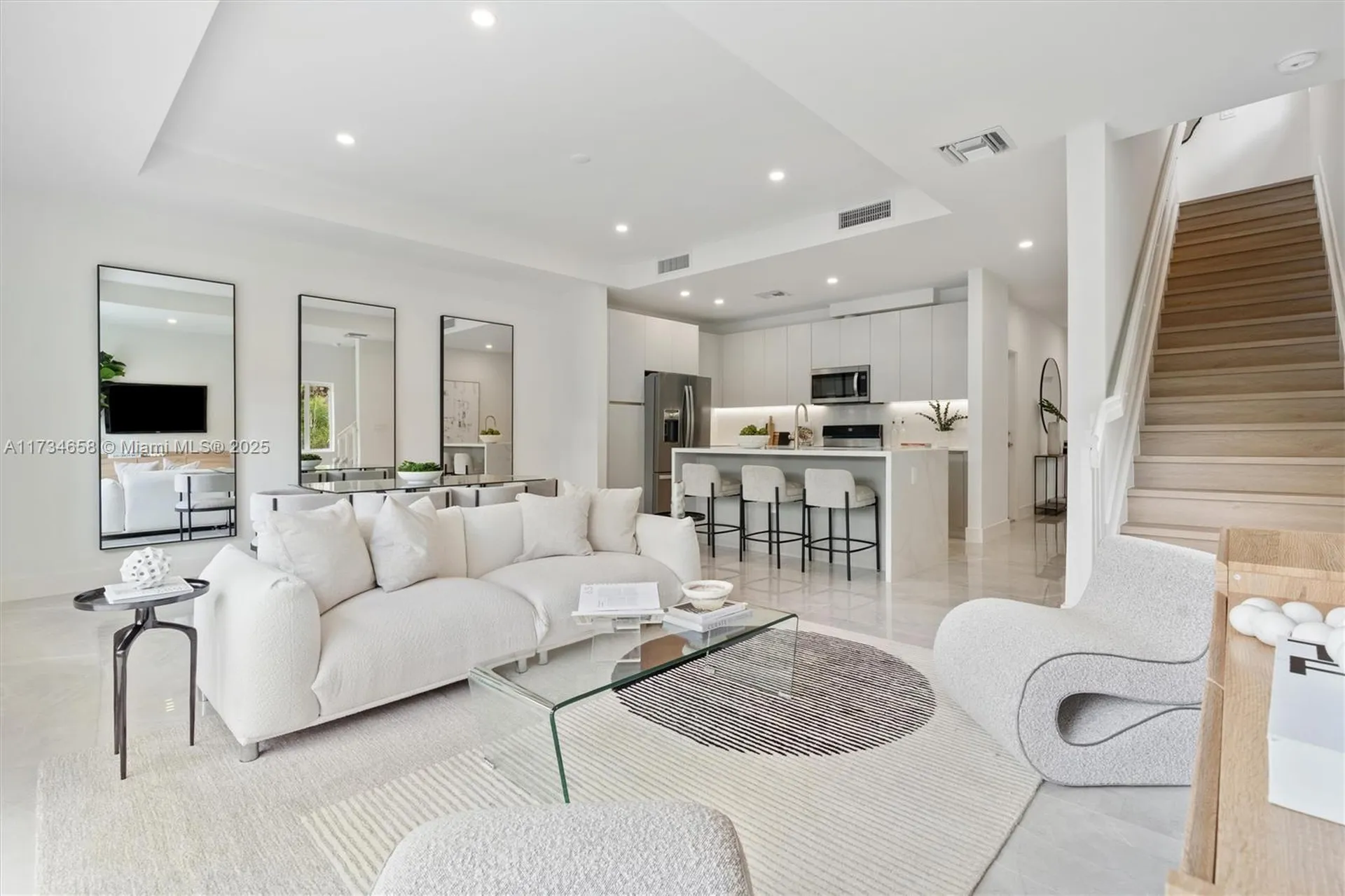 1567 NW 94th Way Coral Springs FL 33071