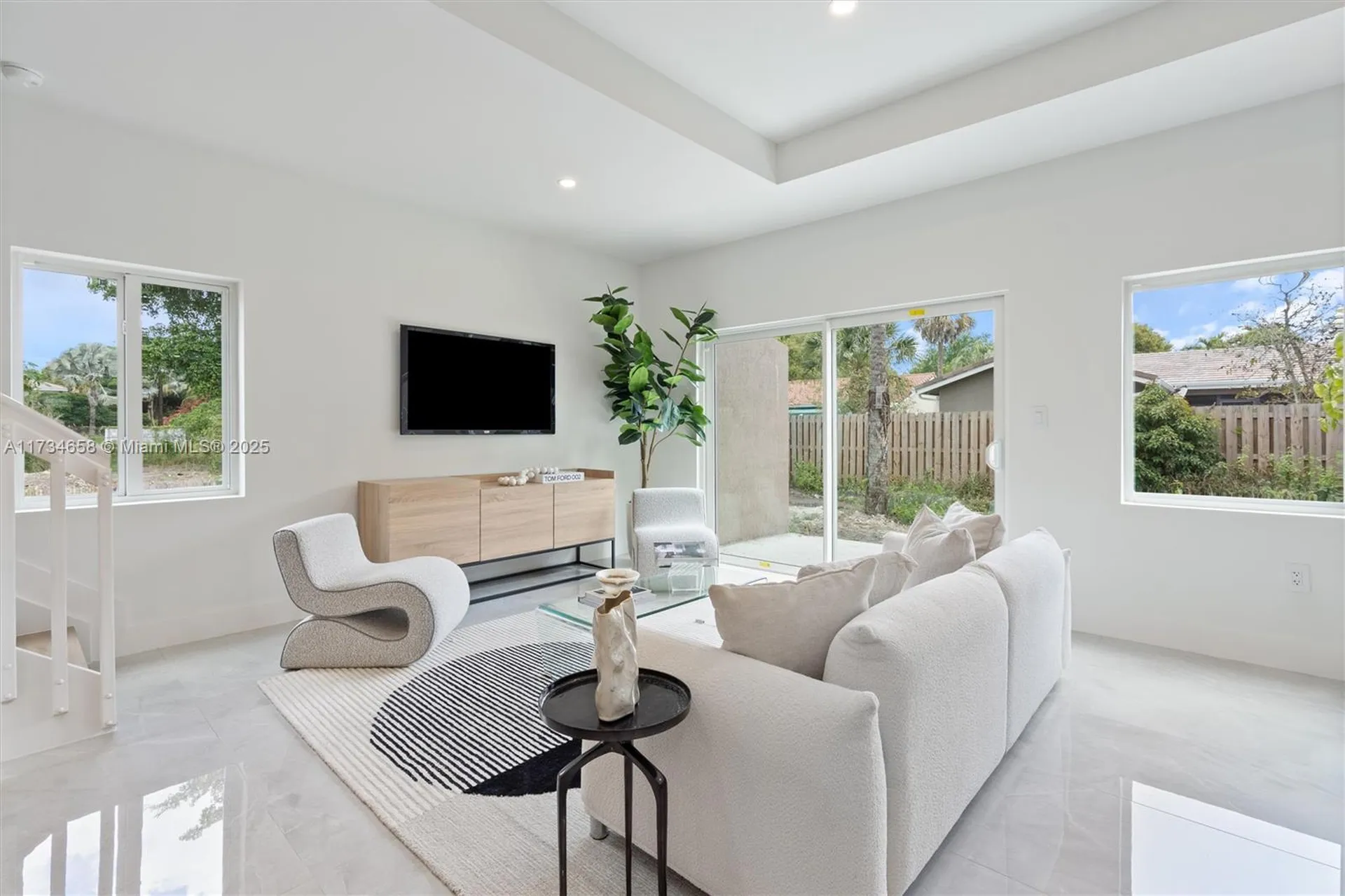 1567 NW 94th Way Coral Springs FL 33071