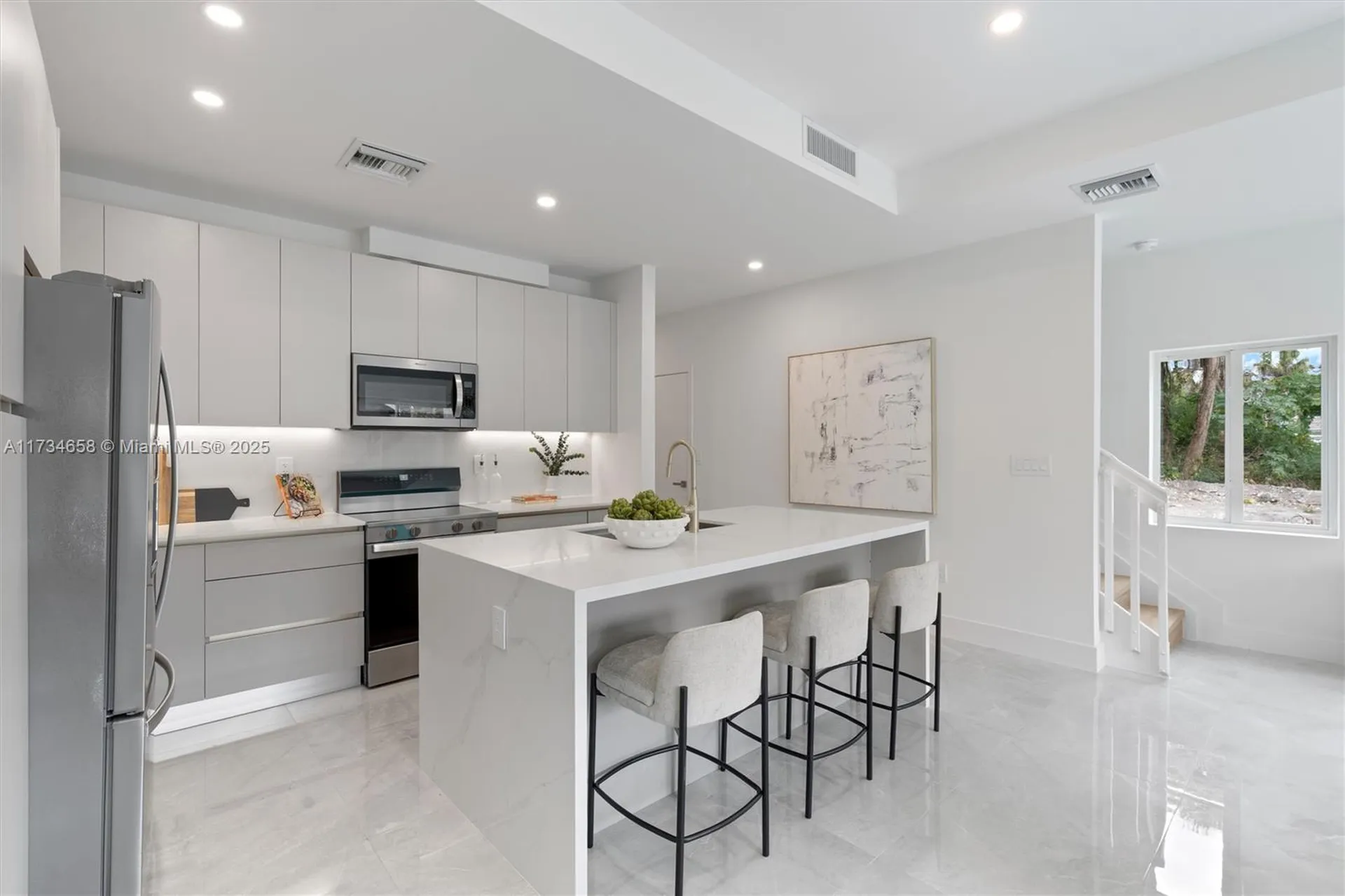 1567 NW 94th Way Coral Springs FL 33071