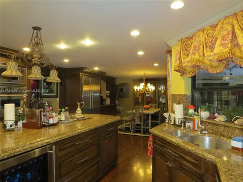 7772 NW 55th Place Coral Springs FL 33067