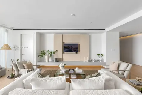 2901 Collins Avenue Miami Beach FL 33140