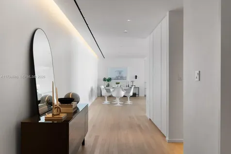 2901 Collins Avenue Miami Beach FL 33140
