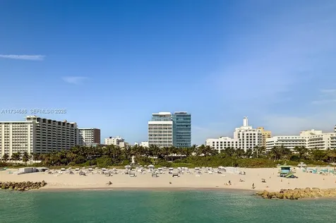 2901 Collins Avenue Miami Beach FL 33140