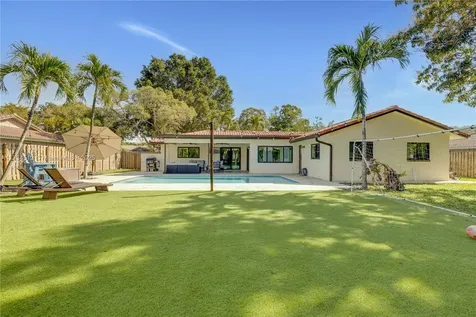 440 NW 94th Lane Coral Springs FL 33071