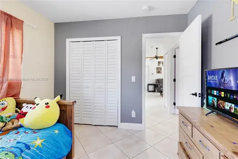 440 NW 94th Lane Coral Springs FL 33071