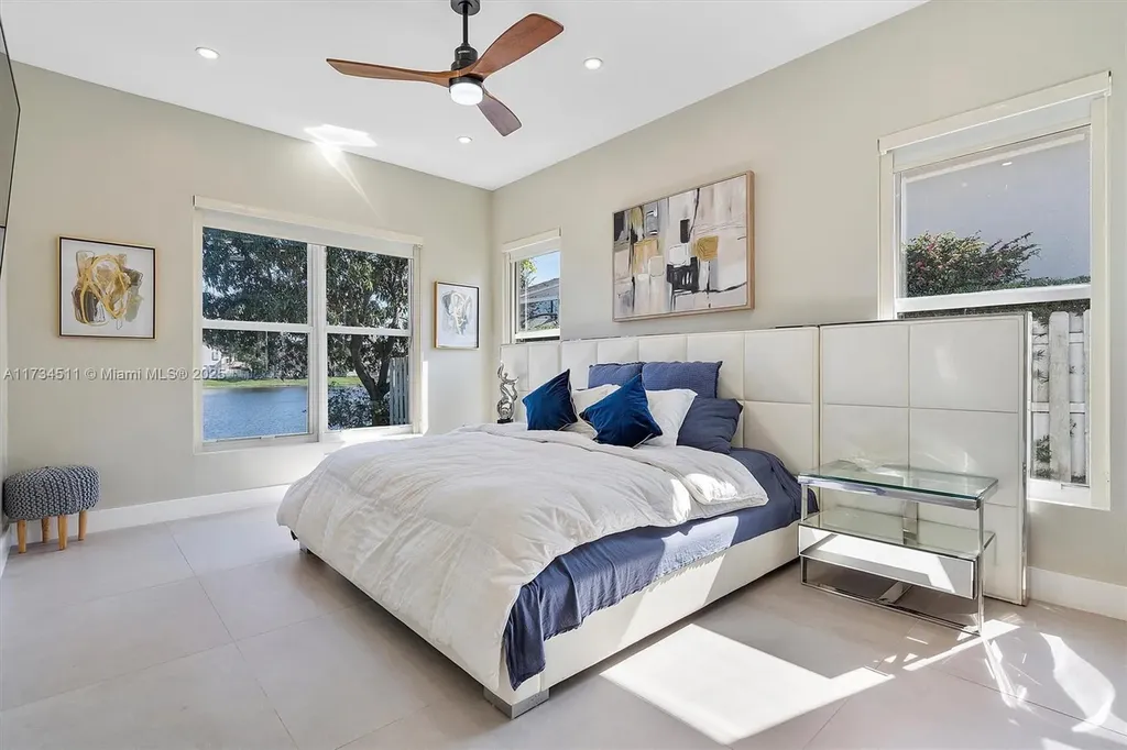 5312 SW 34th Way Hollywood FL 33312