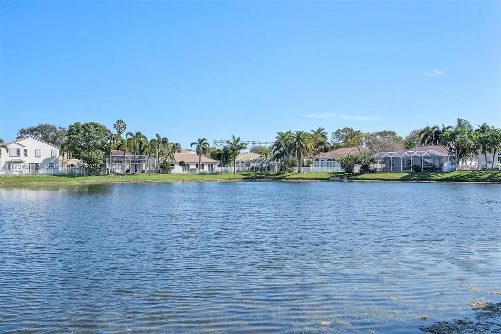 5312 SW 34th Way Hollywood FL 33312