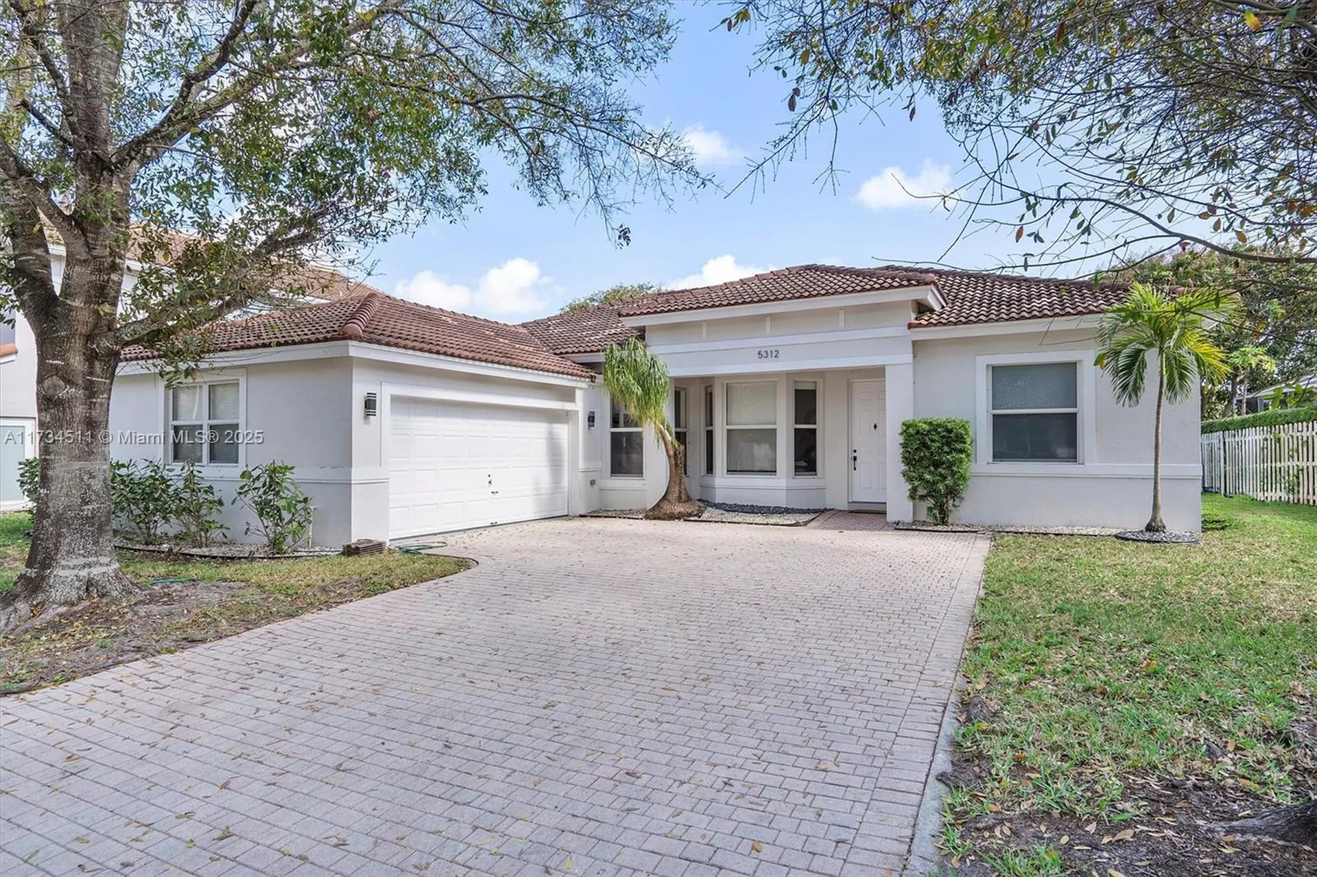 5312 SW 34th Way Hollywood FL 33312