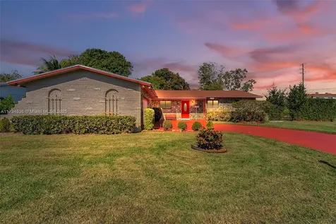 4351 NW 14th Street Lauderhill FL 33313
