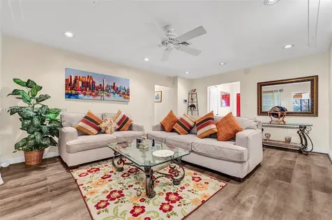 4351 NW 14th Street Lauderhill FL 33313