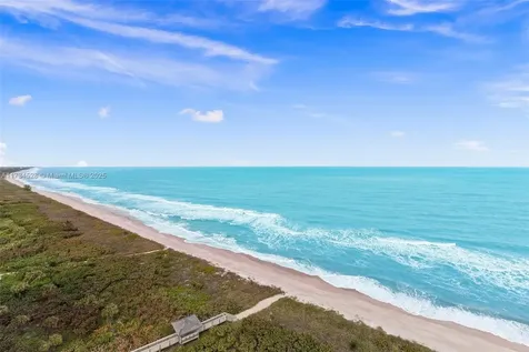 4330 N Highway A1a Hutchinson Island FL 34949