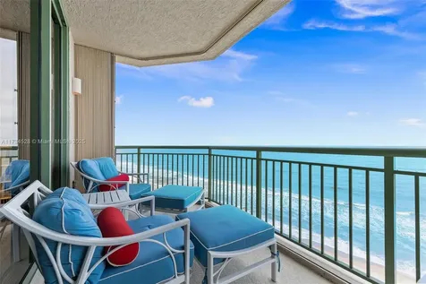 4330 N Highway A1a Hutchinson Island FL 34949