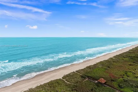 4330 N Highway A1a Hutchinson Island FL 34949