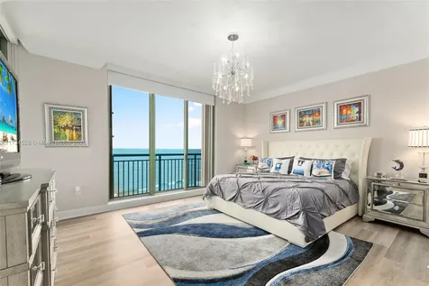 4330 N Highway A1a Hutchinson Island FL 34949