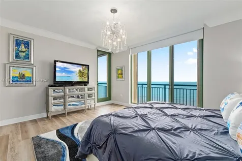 4330 N Highway A1a Hutchinson Island FL 34949