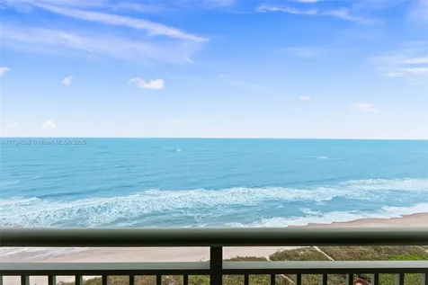 4330 N Highway A1a Hutchinson Island FL 34949