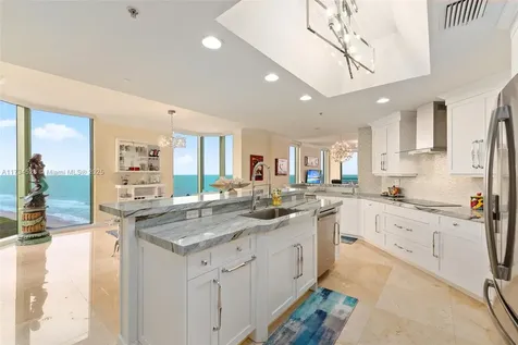 4330 N Highway A1a Hutchinson Island FL 34949