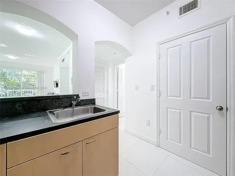 9172 Collins Avenue Surfside FL 33154