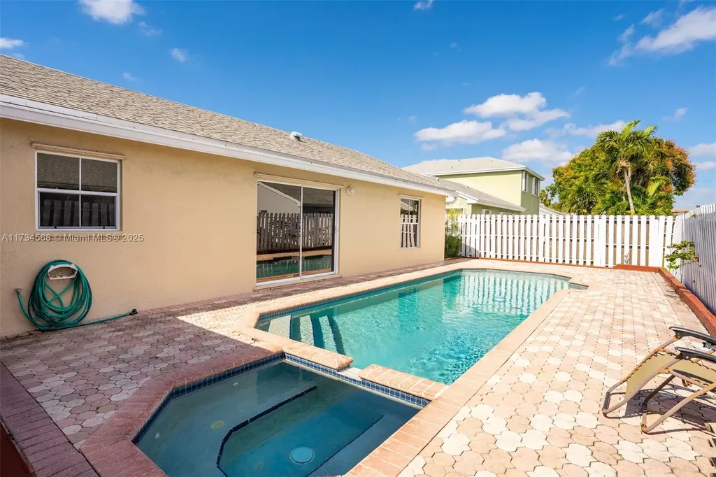 3970 SW 72nd Way Davie FL 33314