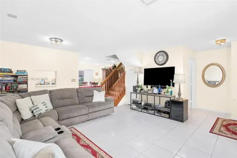 1463 Sussex Drive North Lauderdale FL 33068