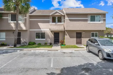 1463 Sussex Drive North Lauderdale FL 33068