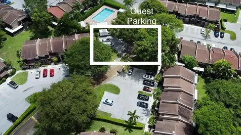 1463 Sussex Drive North Lauderdale FL 33068