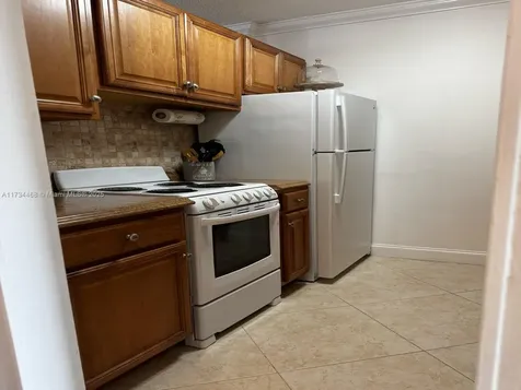 Hallandale Beach FL 33009