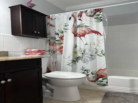 Hallandale Beach FL 33009