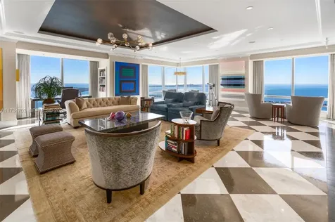 1425 Brickell Avenue Miami FL 33131