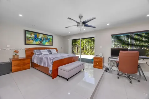 12121 SW 94th Street Miami FL 33186