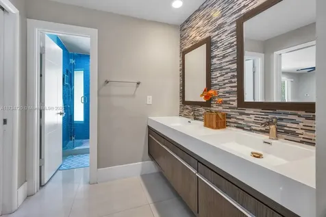 12121 SW 94th Street Miami FL 33186