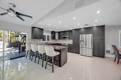 12121 SW 94th Street Miami FL 33186