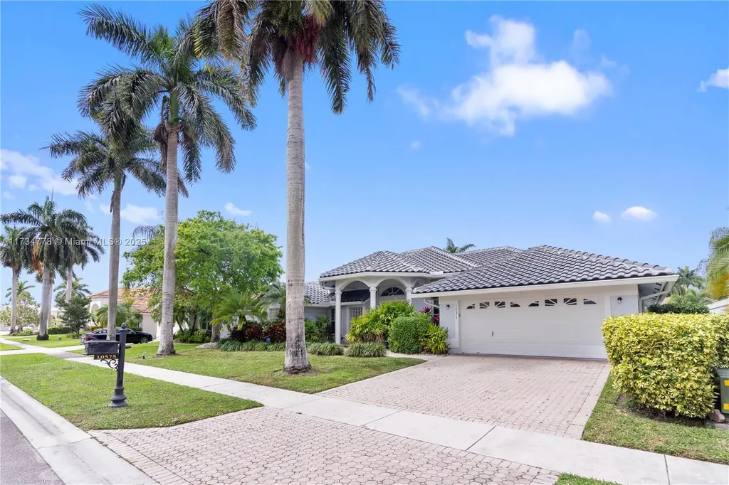 10575 E Key Drive Boca Raton FL 33498