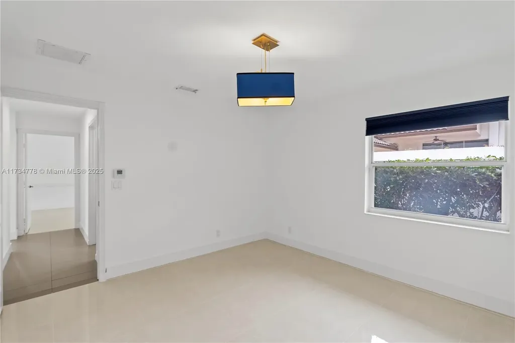 10575 E Key Drive Boca Raton FL 33498