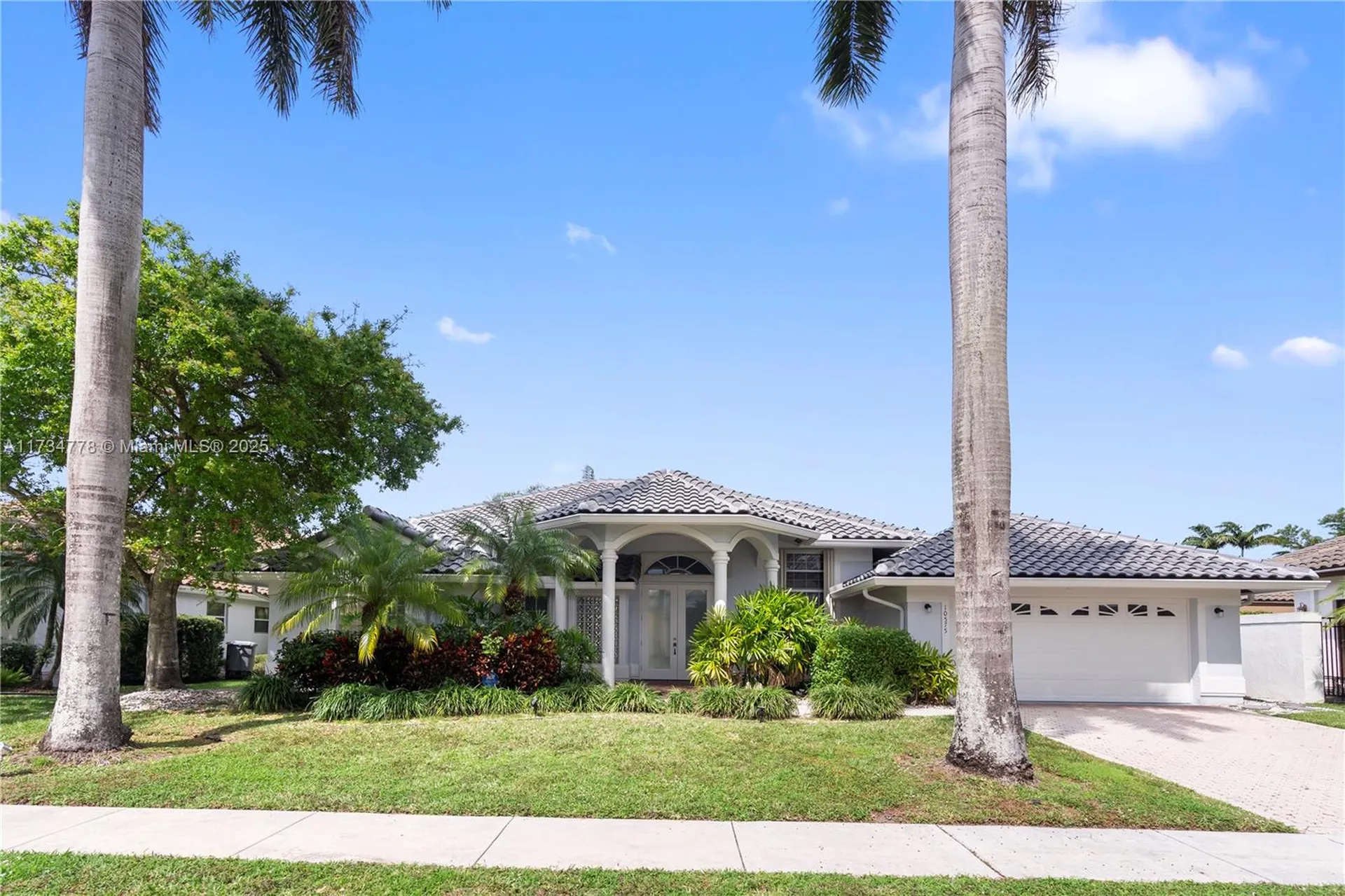 10575 E Key Drive Boca Raton FL 33498