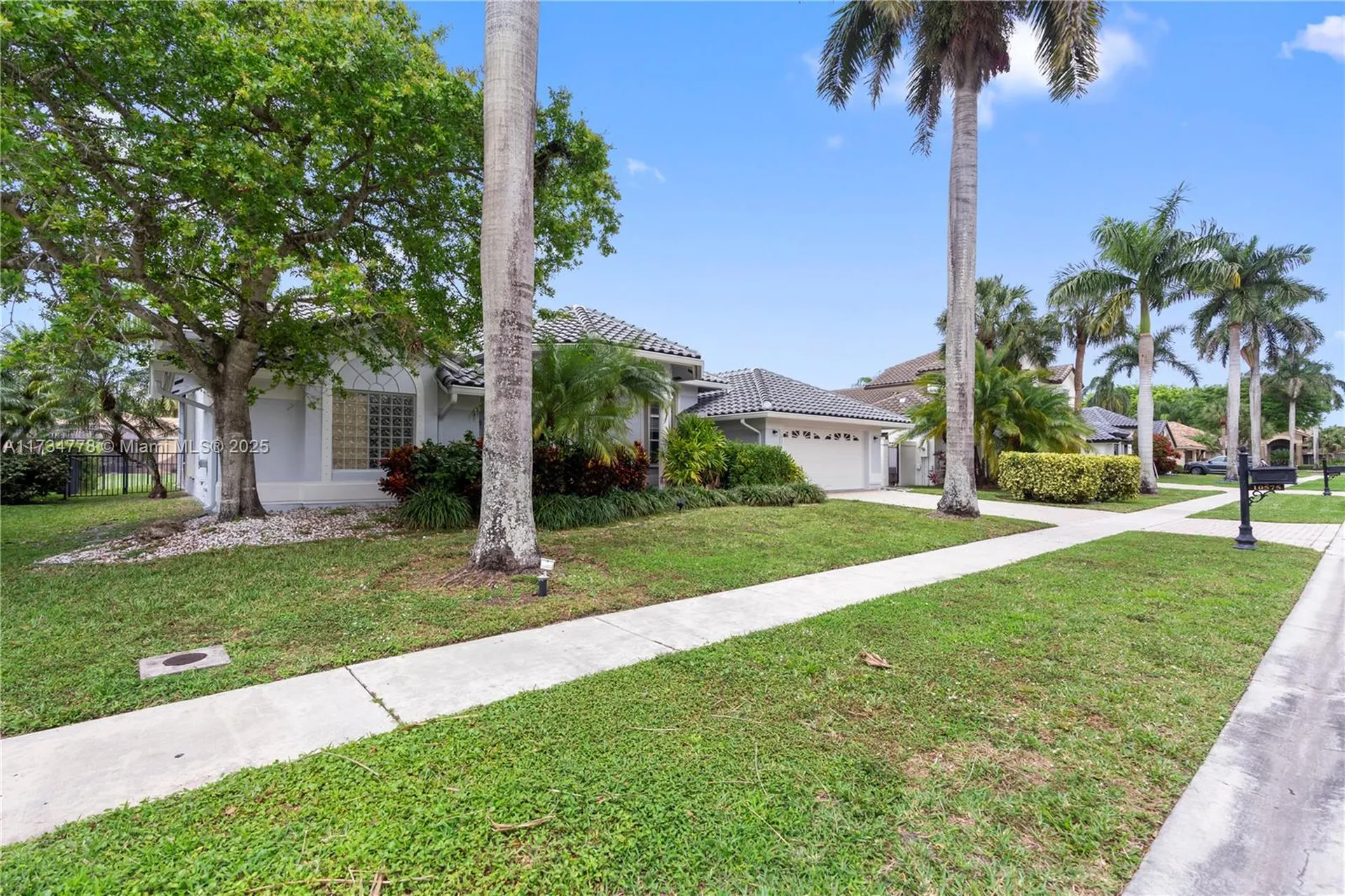 10575 E Key Drive Boca Raton FL 33498
