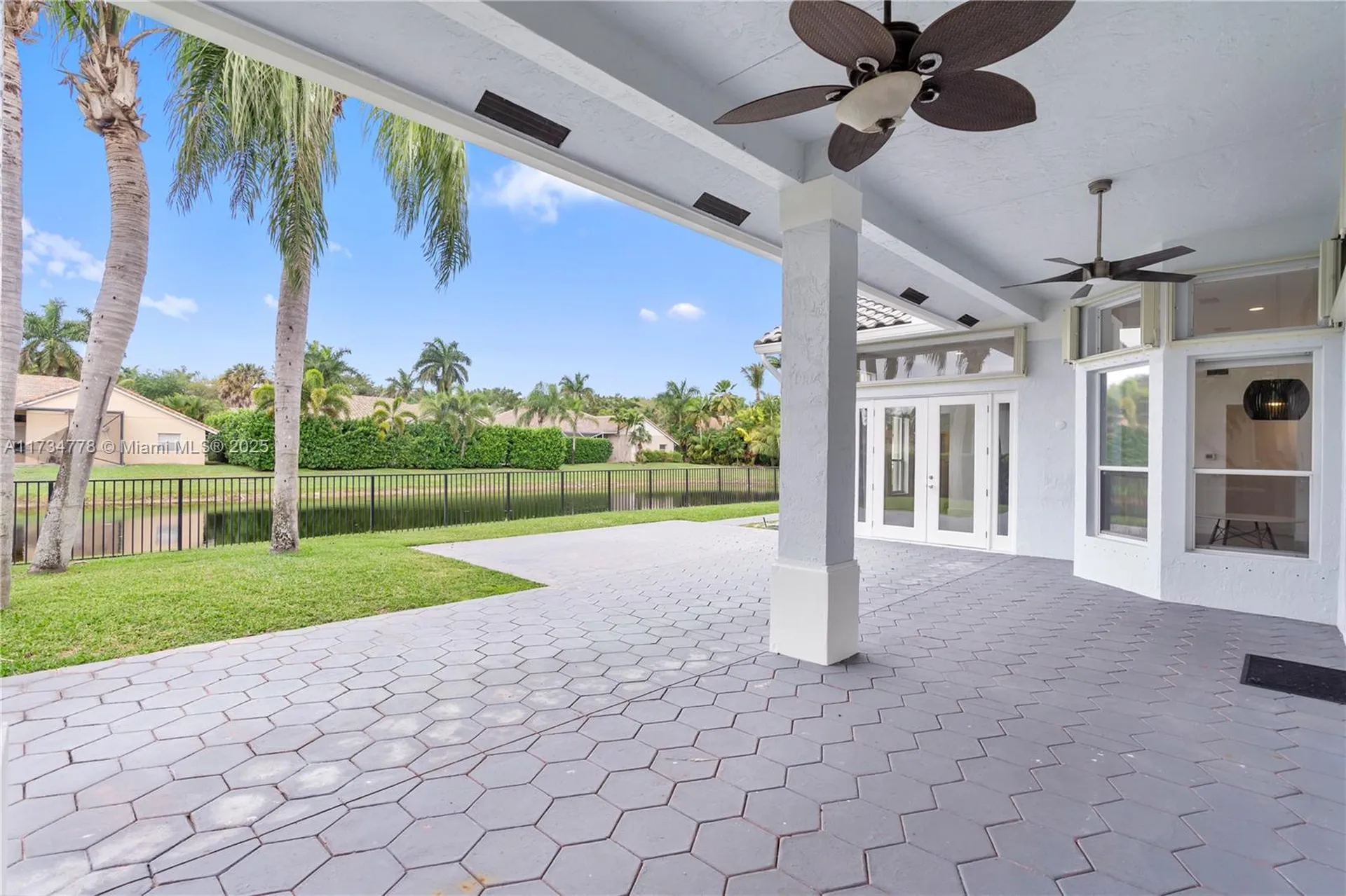10575 E Key Drive Boca Raton FL 33498
