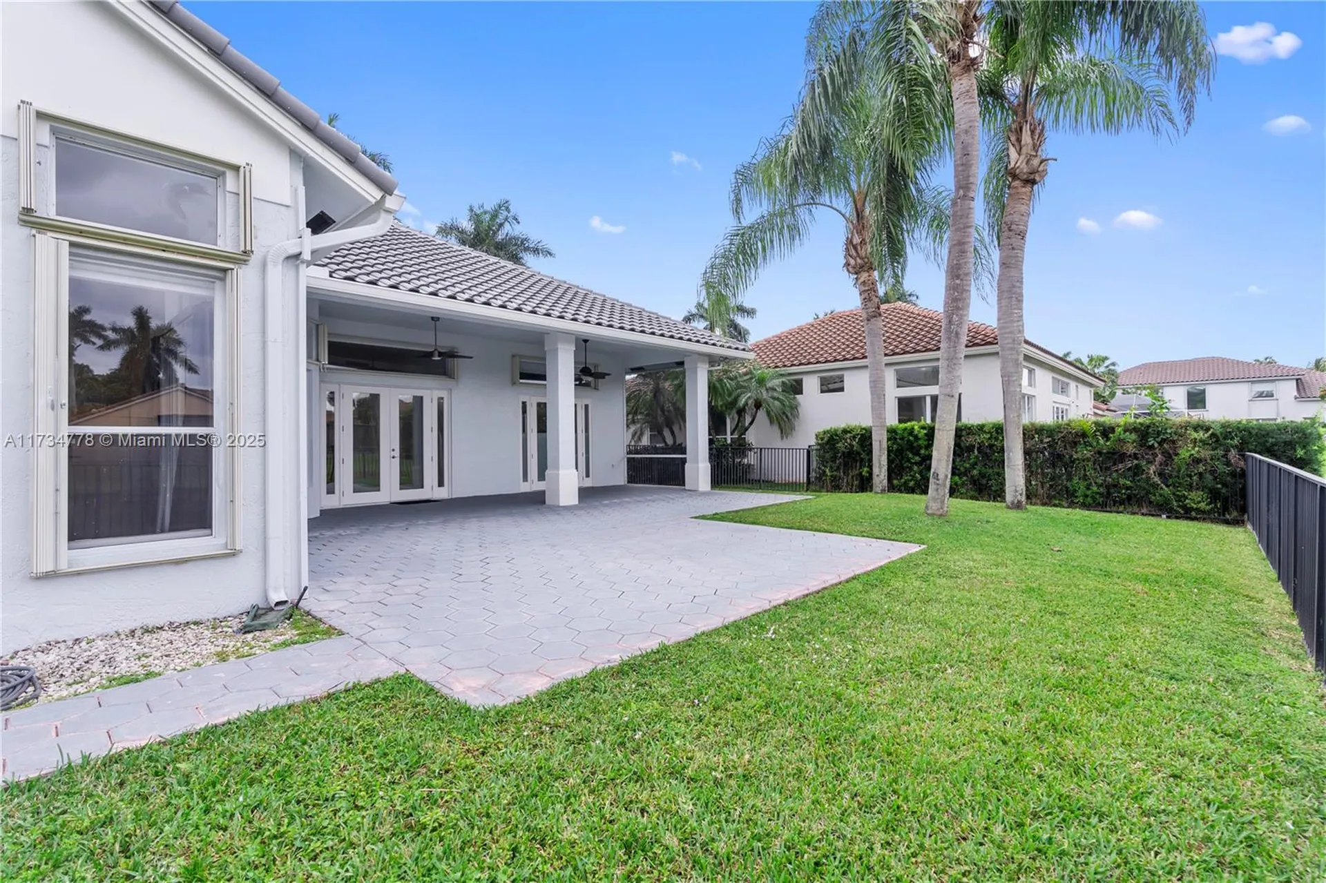 10575 E Key Drive Boca Raton FL 33498