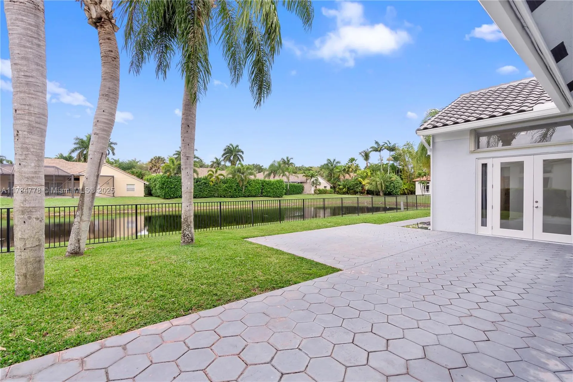 10575 E Key Drive Boca Raton FL 33498