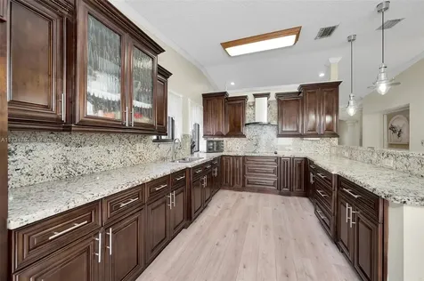 8538 SW 207th Terrace Cutler Bay FL 33189
