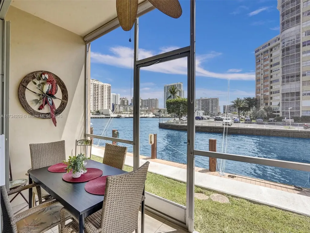 2600 Diana Drive Hallandale Beach FL 33009