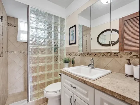 2600 Diana Drive Hallandale Beach FL 33009