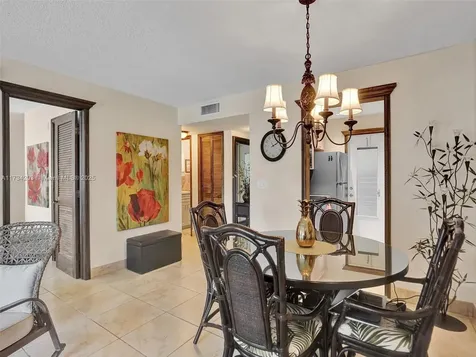 2600 Diana Drive Hallandale Beach FL 33009