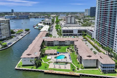 2600 Diana Drive Hallandale Beach FL 33009