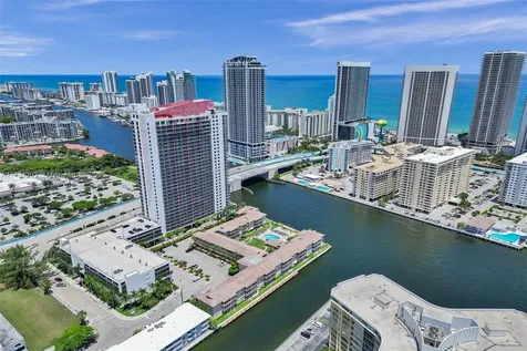 2600 Diana Drive Hallandale Beach FL 33009