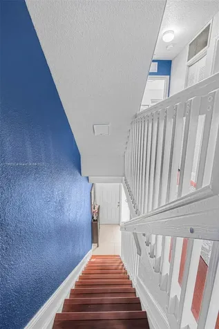 2196 NE 167th Street North Miami Beach FL 33162