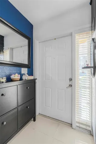 2196 NE 167th Street North Miami Beach FL 33162